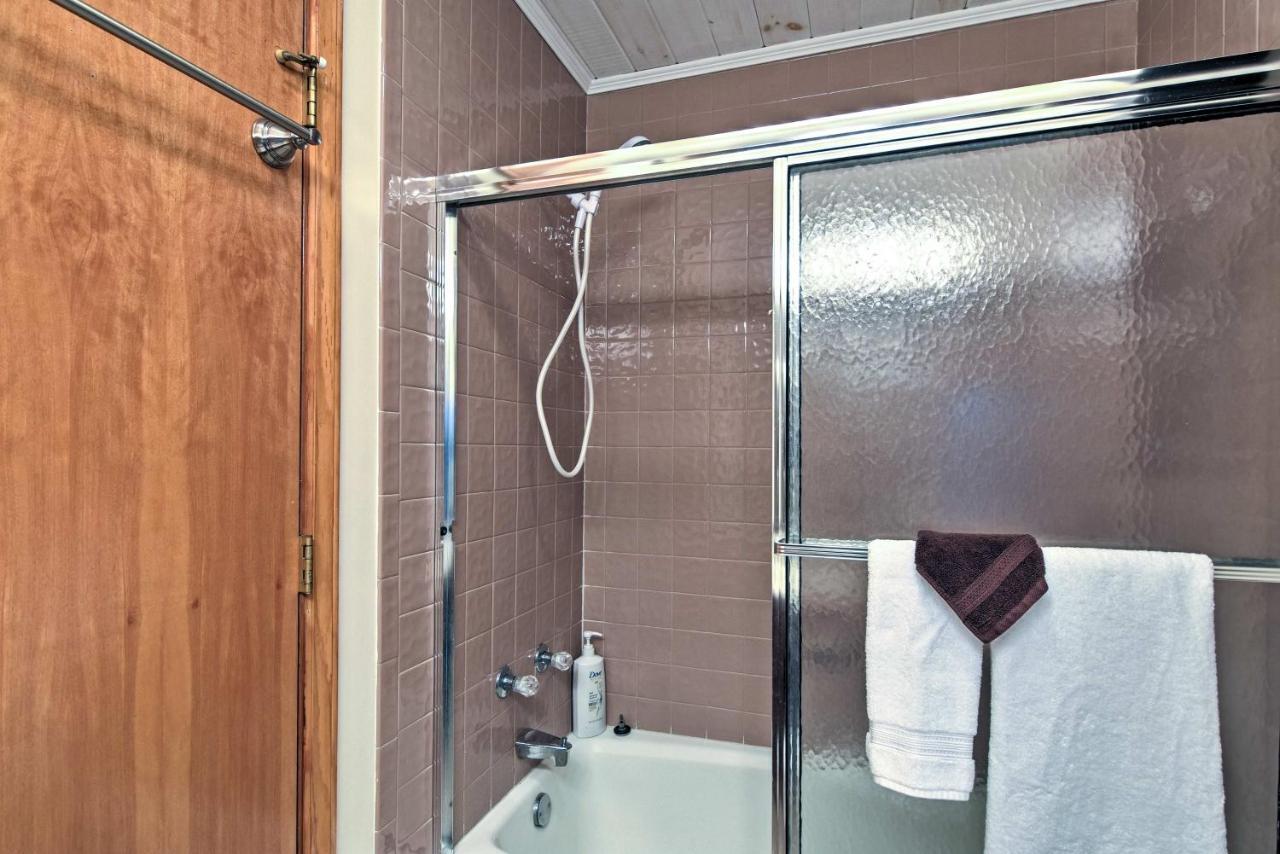Beech Mountain Condo With Balcony, Walk To Resort! Exteriör bild